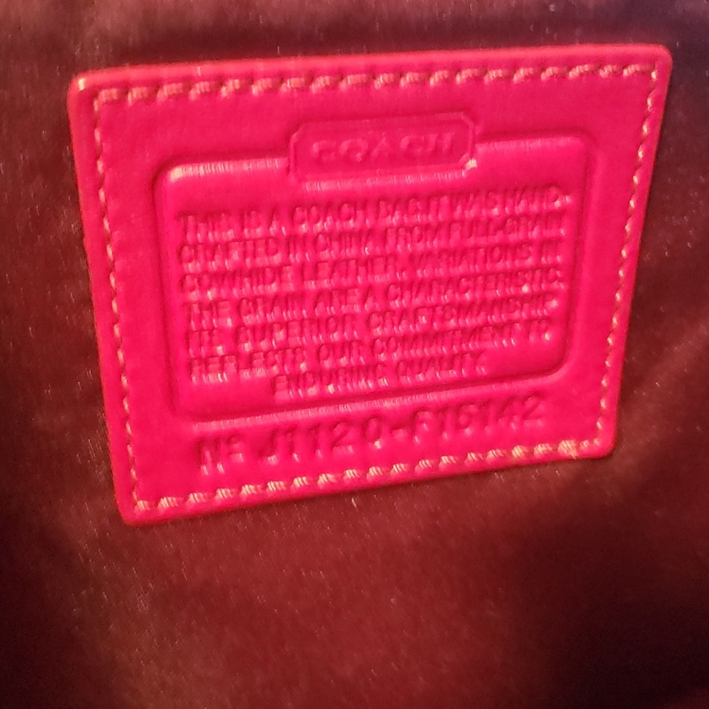 coach purse - Picture 5 of 8